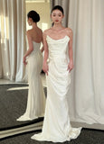Minimlaist Wedding Dress Strapless Pleated Mermaid Wedding Dress HZ0319