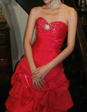 Stunning Prom Dress Red Sweetheart Pleated Gala Gown Fomal Evening Dress Graduation Dress HZ0319