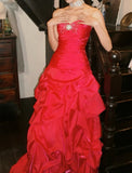 Stunning Prom Dress Red Sweetheart Pleated Gala Gown Fomal Evening Dress Graduation Dress HZ0319