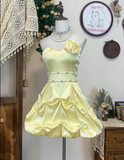Cute Sweetheart Neckline Sleeveless Fold Pearl Crystal Birthday Party Dress Homecoming Dress with Handmade Flower HZ0319