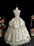 Vintage Strapless Pleated Lace Wedding Dress HZ0319