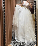 Elegant V-neck Pleated Tulle Wedding Dress HZ0319