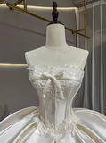 Romantic Wedding Dress Strapless Pleated Wedding Dress HZ0319