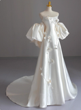 Beauty Wedding Dress A Line Strapless Floral Wedding Dress HZ0319