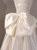 Charming Wedding Dress Strapless Pleated Wedding Dress HZ0319