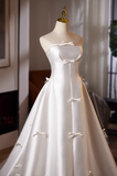Minimalist Wedding Dress A Line Strapless Wedding Dress HZ0319