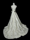 Retro Wedding Dress A Line Strapless Lace Wedding Dress HZ0319