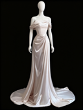 Minimalist Wedding Dress Off Shoulder Pleated Wedding Dress HZ0319