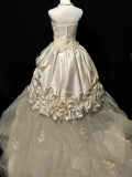 New Arrival Wedding Dress Strapless Pleated Tulle Wedding Dress HZ0319