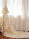 Vintage Wedding Dress Sweetheart Pleated Lace Wedding Dress HZ0319