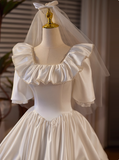 Retro Wedding Dress Square Neck Pleated Wedding Dress HZ0319