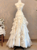 Retro Wedding Dress A Line Halter Ruffle Tiered Wedding Dress HZ0319