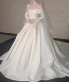 New Design Wedding Dress Satin Off Shoulder Long Sleeves Pleated Wedding Dresses HZ0319