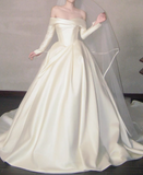 New Design Wedding Dress Satin Off Shoulder Long Sleeves Pleated Wedding Dresses HZ0319