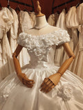 Elegant Wedding Dress Off Shoulder Floral Pleated Wedding Dress HZ0319